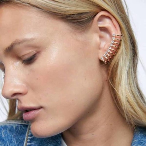 Zara Jewelry - NEW ZARA GOLD EARCUFF